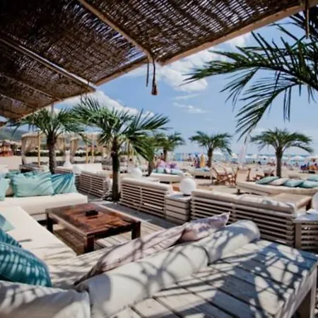 Private Apartament In Poseidon