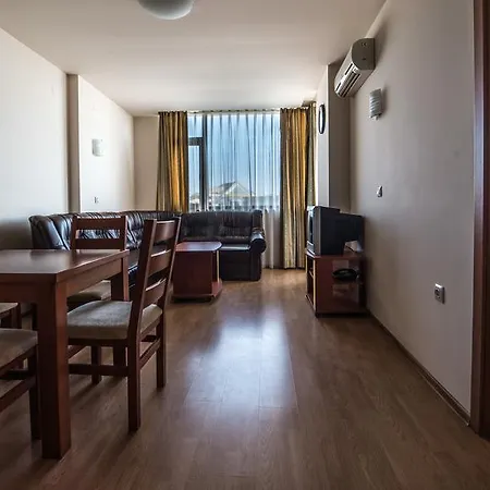 Private Apartament In Poseidon Apartment